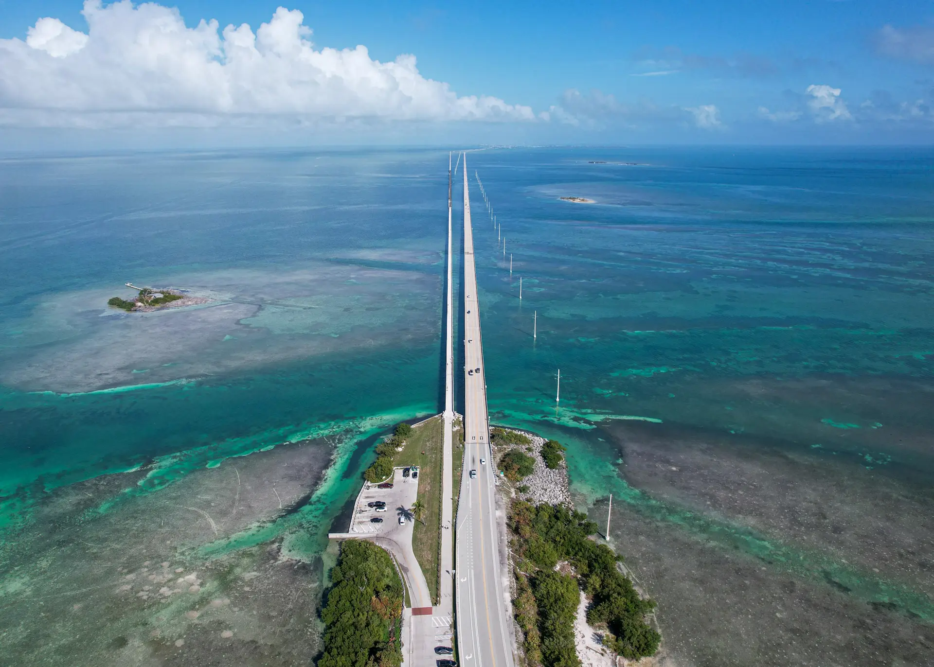 Leonida Keys · Mood photos of real places in Florida, not images from the game.