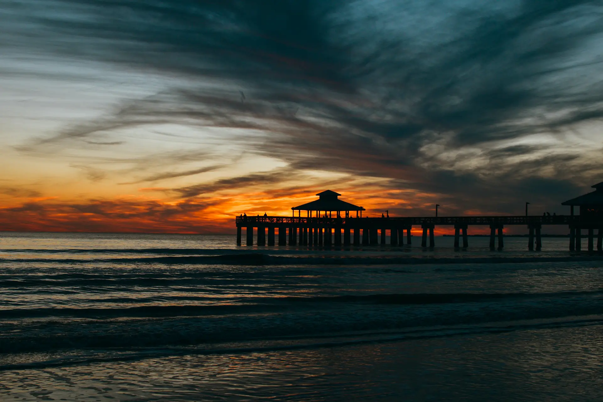Port Gellhorn · Mood photos of real places in Florida, not images from the game.